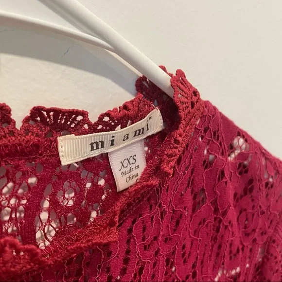 Romantic Raspberry/ Dark Purple Pink Lace Midi Dress in XXS - Picture 3 of 5